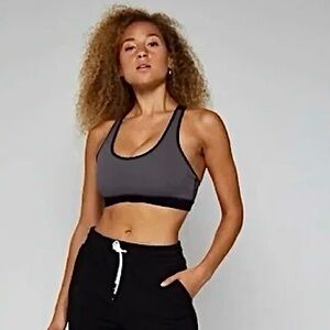 FOURLAPS Infinity Sports Bra Size Large Grey & Black Cross Back Sports Bra New